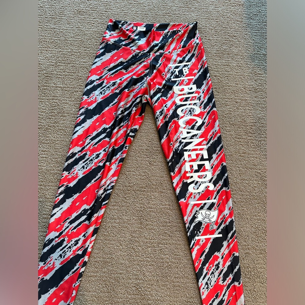 Tampa Bay Buccaneers NFL Team Apparel Leggings